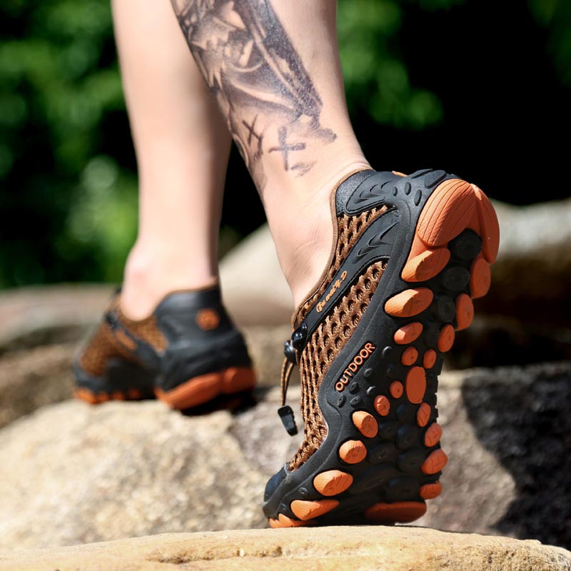 trekking mountain mens sports  - Luxury Lifestyle Hospitality 评论和价格