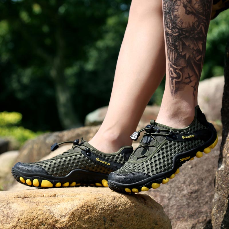 trekking mountain mens sports  - Luxury Lifestyle Hospitality 评论和价格